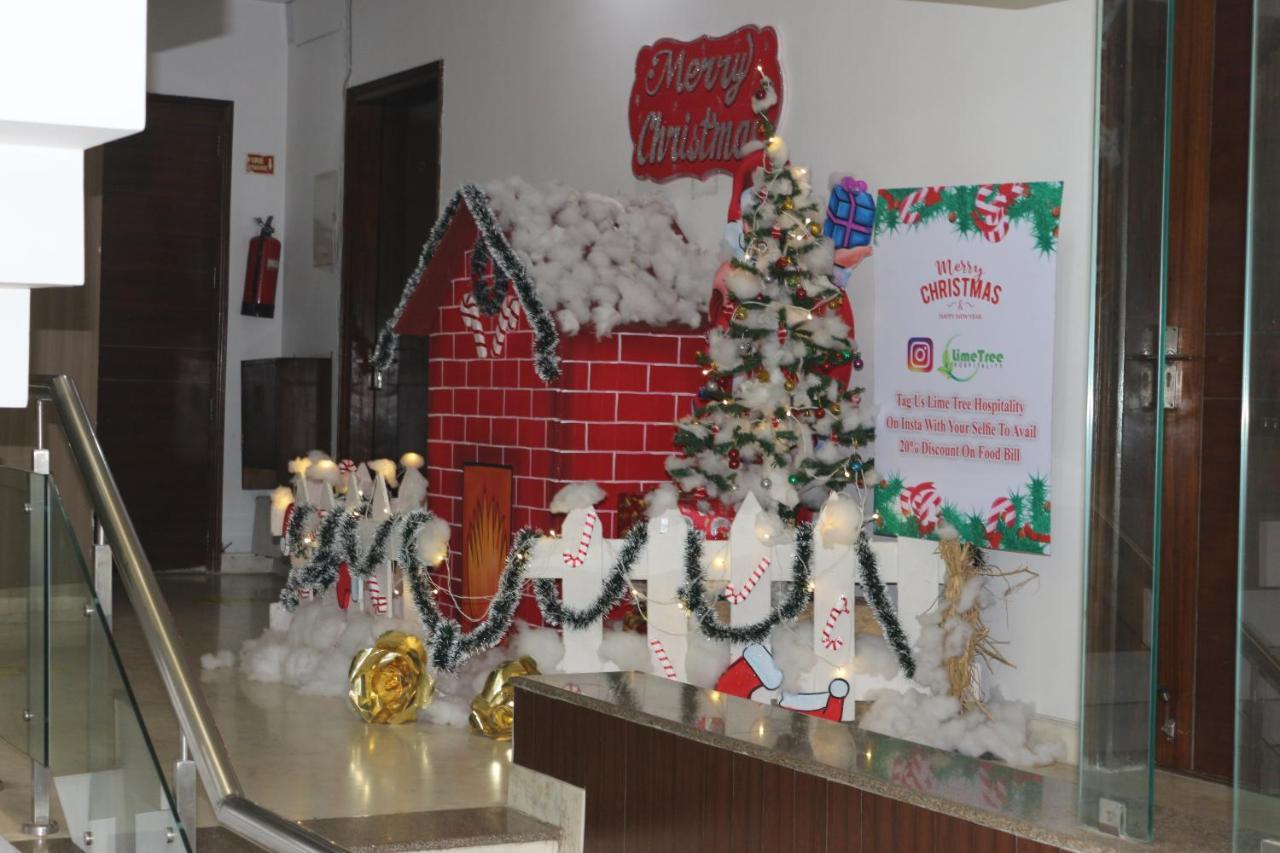 Lime Tree Hotel Sushant Lok Gurgaon Sector 29 Next To Iffco Chowk Metro Dış mekan fotoğraf