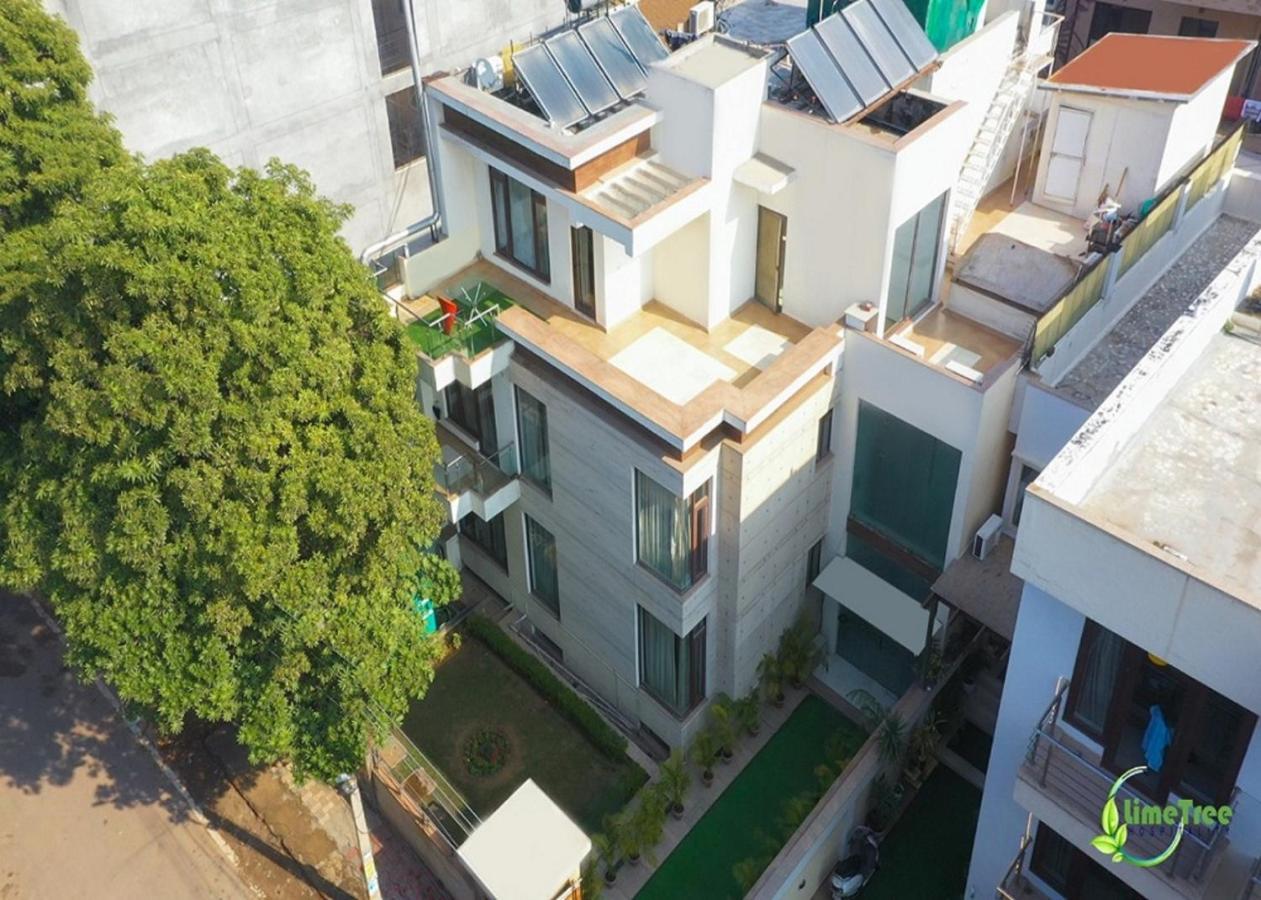 Lime Tree Hotel Sushant Lok Gurgaon Sector 29 Next To Iffco Chowk Metro Dış mekan fotoğraf